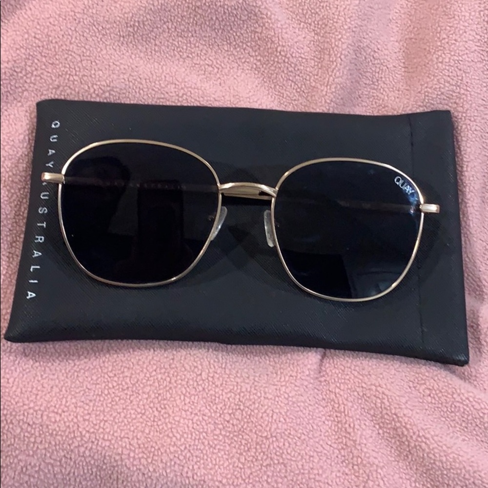 QUAY Jezzabell Sunglasses